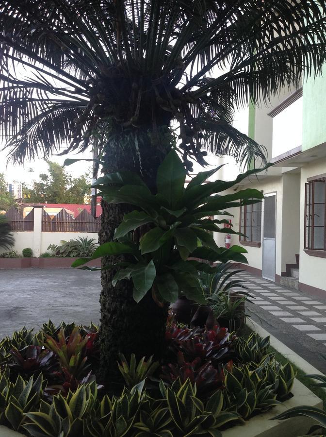 Danel Pensionne House Tacloban Ngoại thất bức ảnh