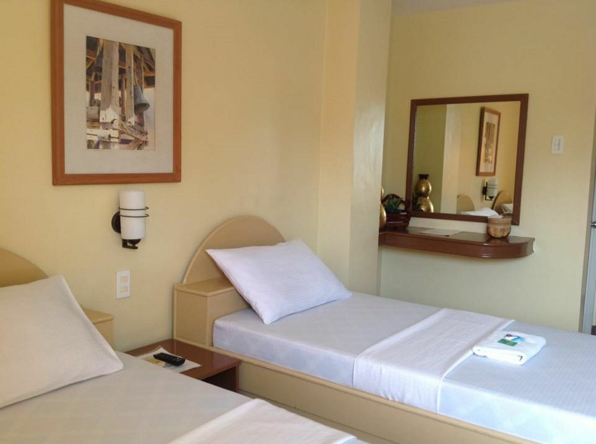 Danel Pensionne House Tacloban Ngoại thất bức ảnh